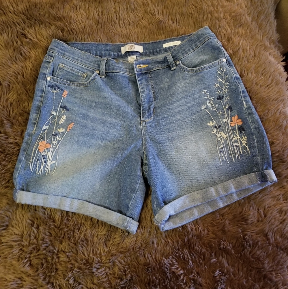 Vintage America denim bestie shorts